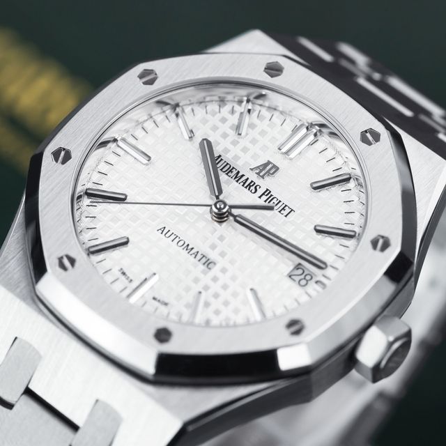 Audemars Piguet Royal Oak 15450ST.OO.1256ST.01 Image 5